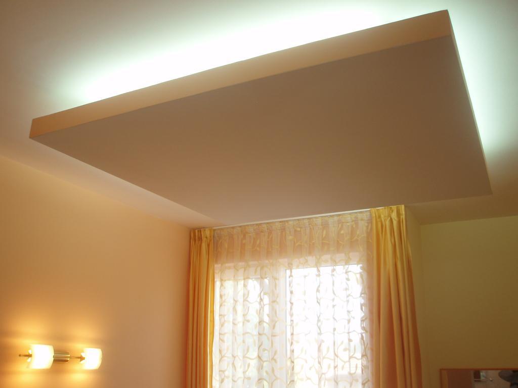 Mania Guest House Калофер Номер фото